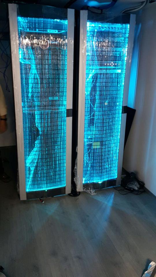 nexnet_35_rack.jpg